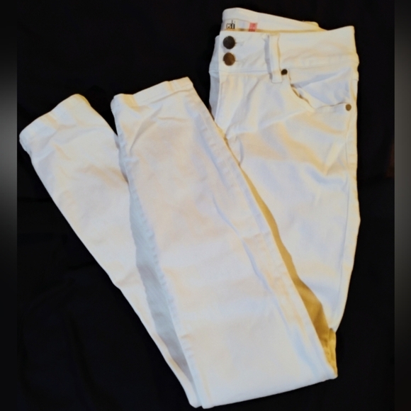 CAbi Size 6 Women's White Skinny Jeans - Picture 1 of 7